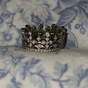 18kt gold diamond antique Inspired Vintage Diamond Crown Ring